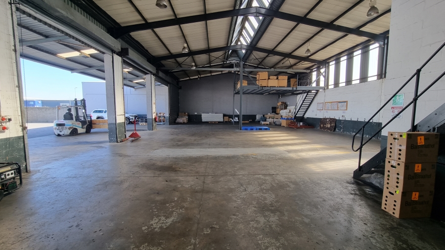 Commercial Property for Sale in Airport Industria Western Cape